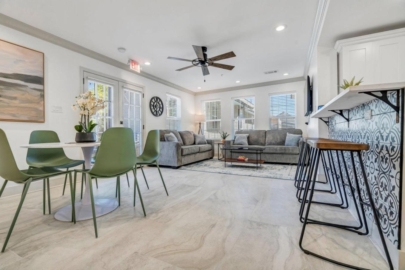 ניו אורלינס Sleeps 24-Spacious Suites Near Fq W Pool מראה חיצוני תמונה