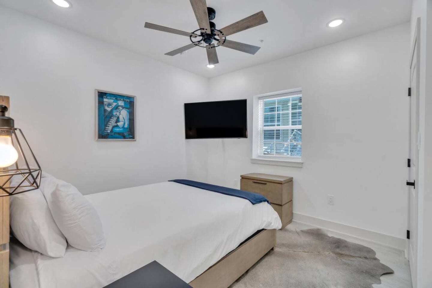 ניו אורלינס Sleeps 24-Spacious Suites Near Fq W Pool מראה חיצוני תמונה